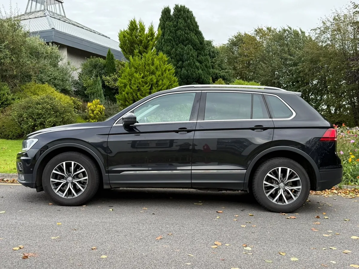 2018 VOLKSWAGEN TIGUAN 2.0TDI *SUNROOF* - Image 3