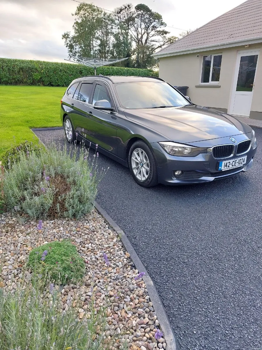 BMW 3-Series 2014 Touring Business Class - Image 2