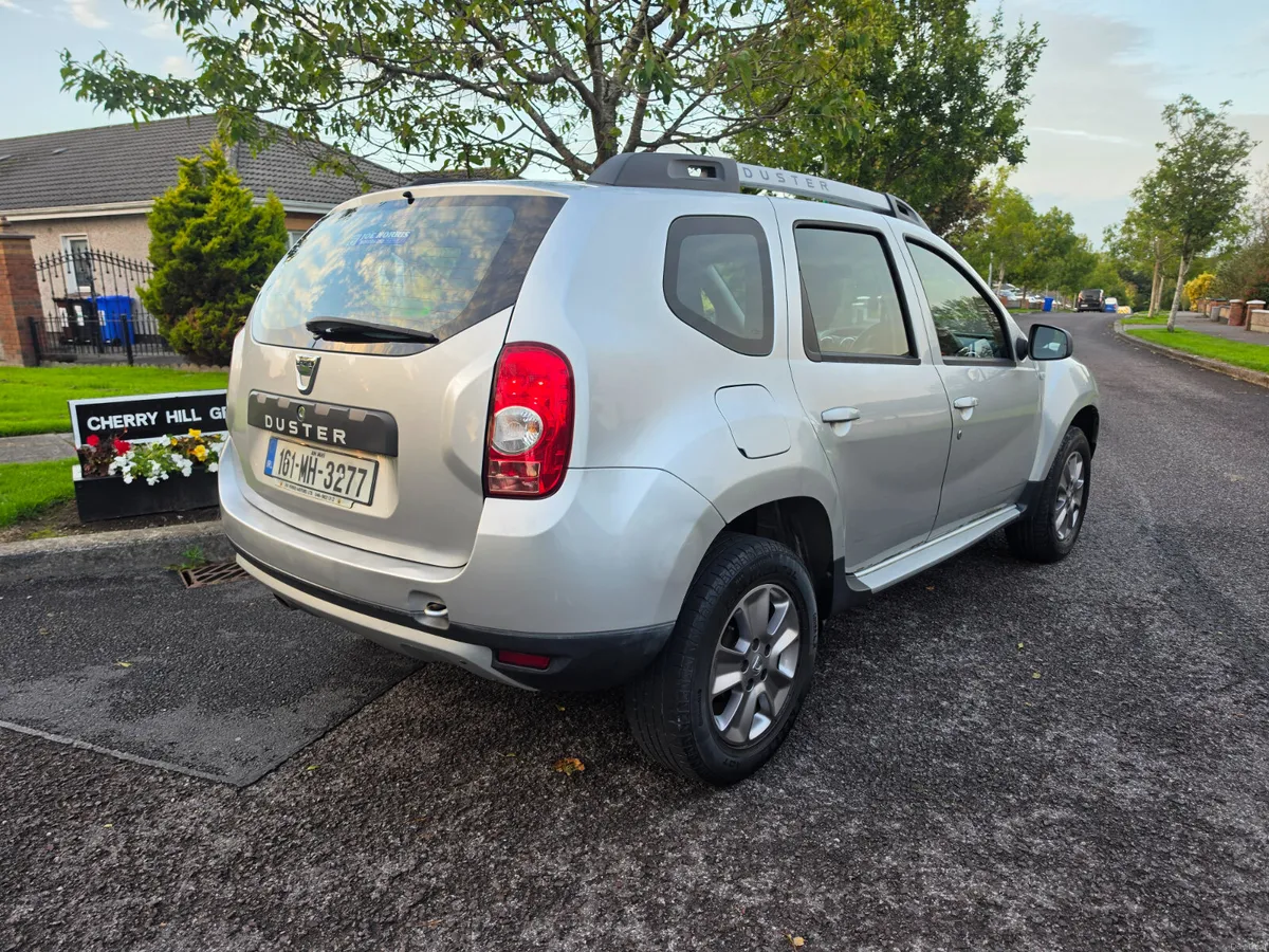 Dacia Duster 1.5 diesel . ( 1 owner from new )) - Image 6
