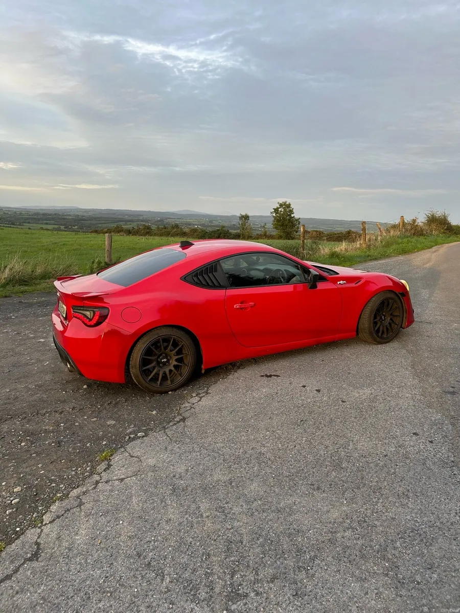 2012 Toyota GT86 2.0 – 6 Speed Manual - Image 3
