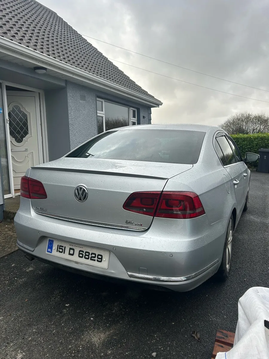Volkswagen Passat R Line - Image 4