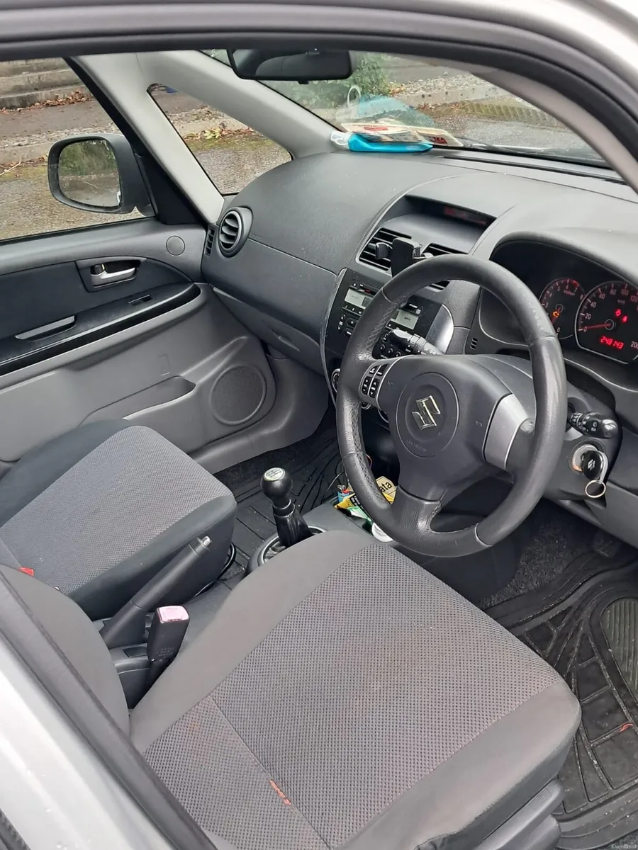 2008 Suzuki suv🚘 For sale✅️
full service done rec - Image 3