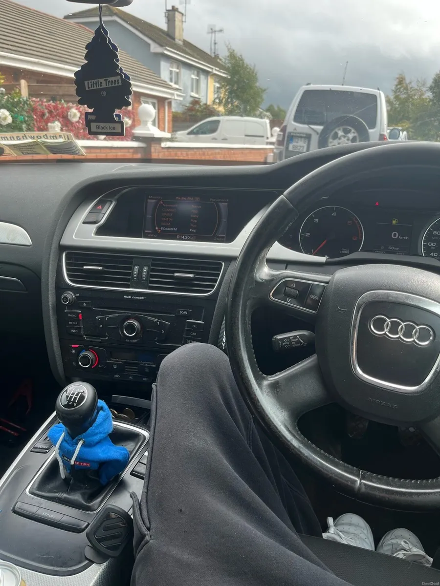 Audi A4 B8 2.0 tdi (140) Nct + Tax - Image 5