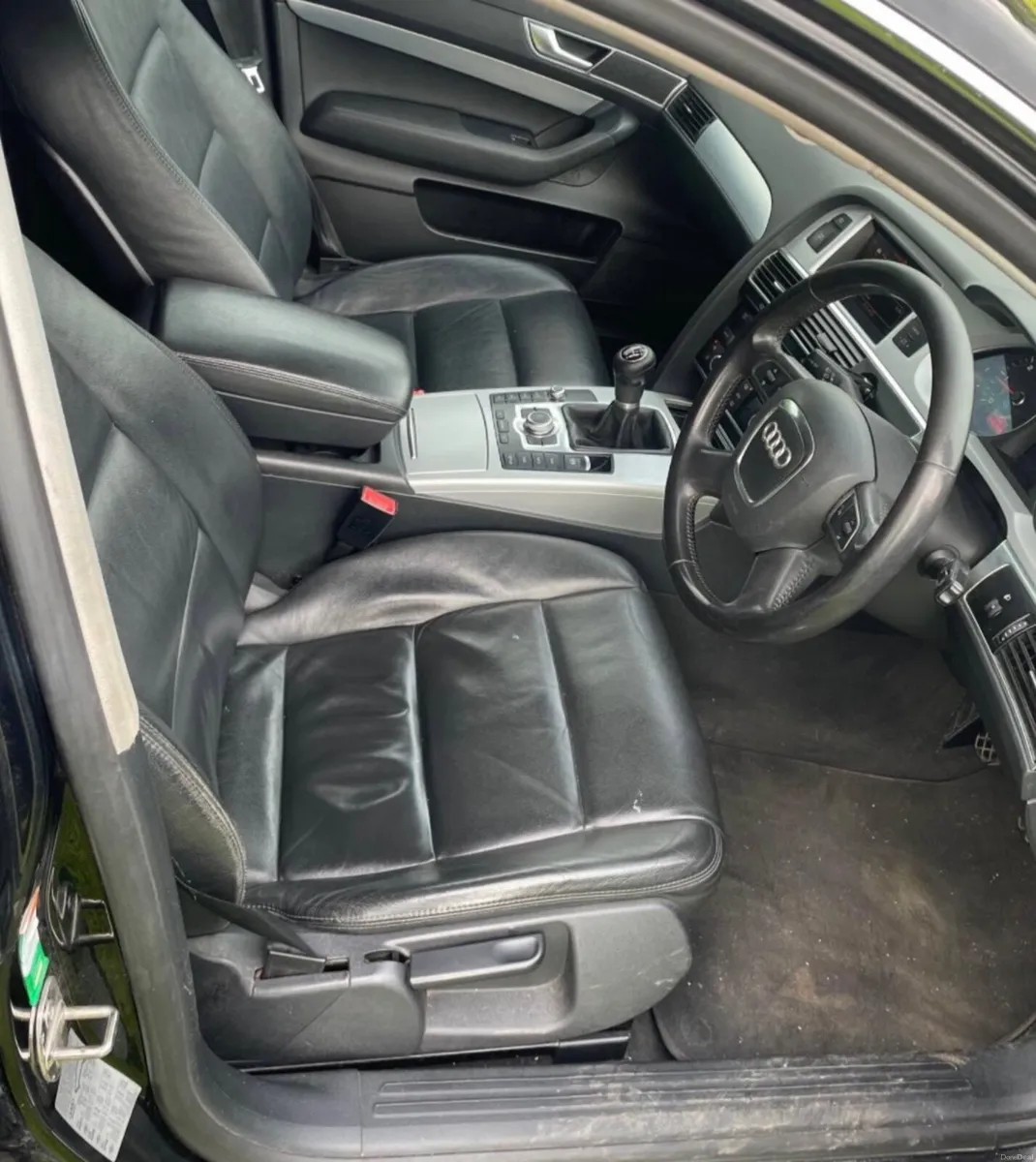 Audi A6 2010 - Image 4