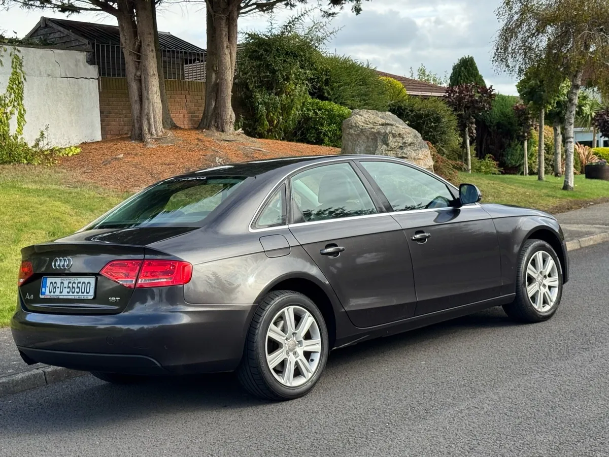 Audi A4 NEW NCT 11-2027 Tax 10-2026 low km - Image 4