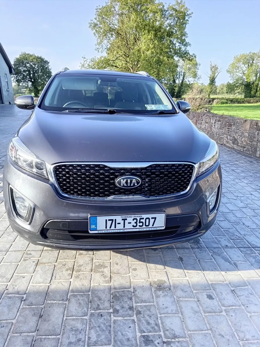 Kia Sorento 2017 - Image 6