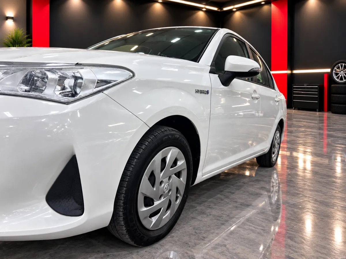 Toyota Corolla Axio Hybrid (Low Kms) - Image 6