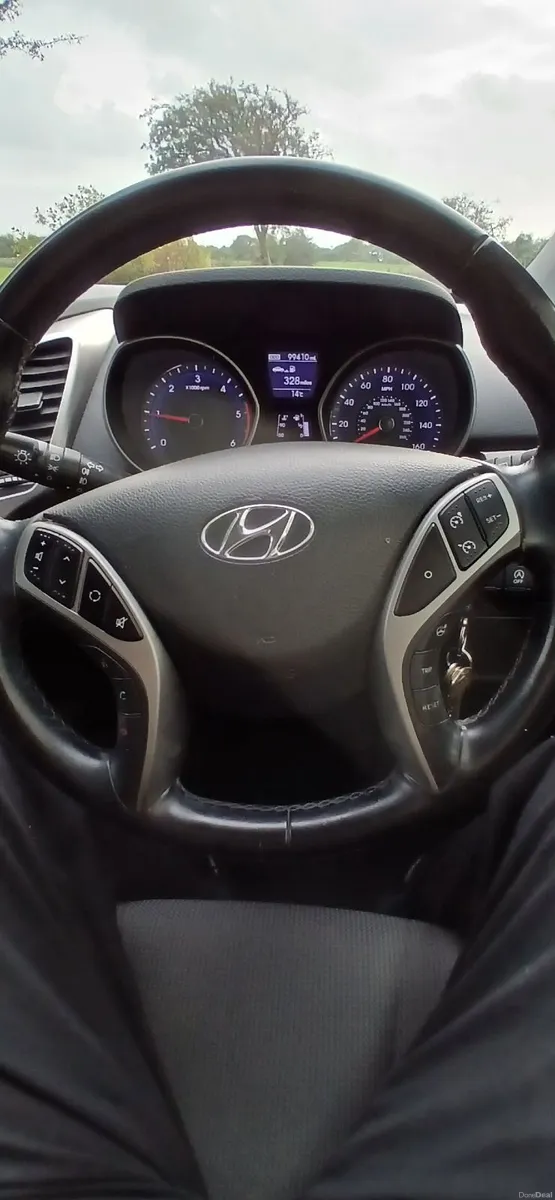 Hyundai i30 2016 - Image 2