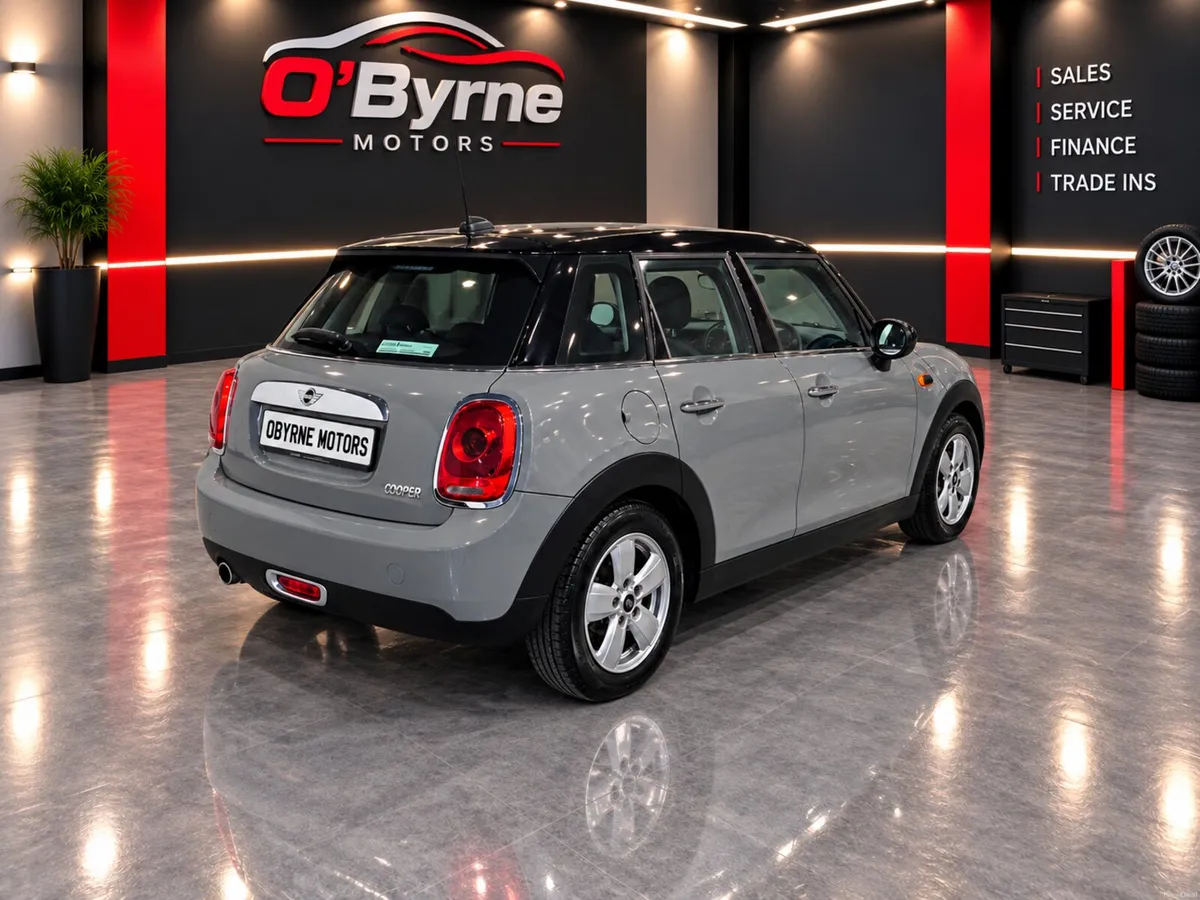 Mini Cooper 1.5 Automatic - Image 3