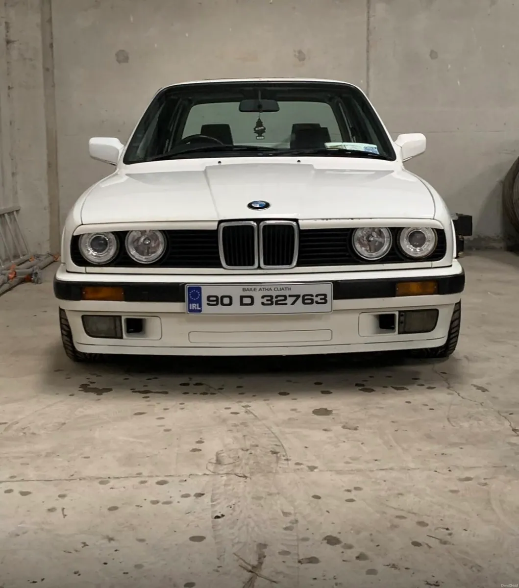 1990 BMW E30 320i Saloon 2.5 Conversion QUICK SALE - Image 1