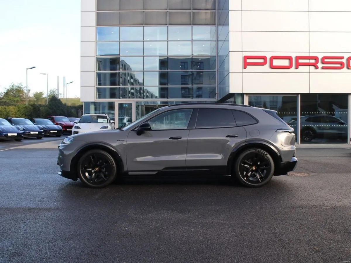 Porsche Cayenne Electric - Image 3