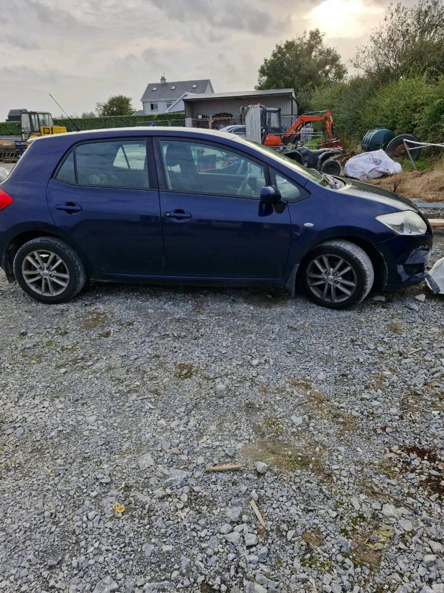 Toyota Auris - Image 1