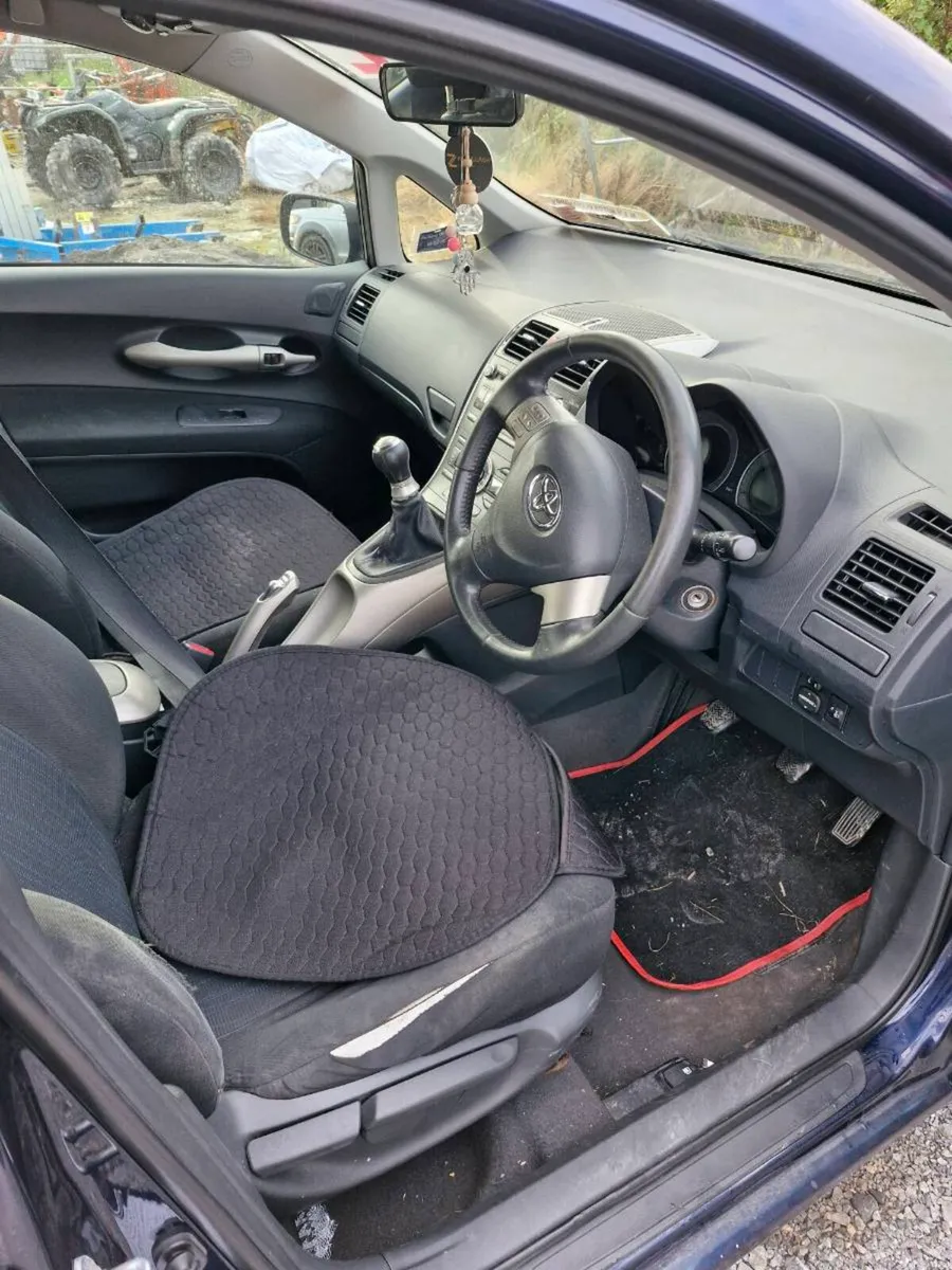 Toyota Auris - Image 4