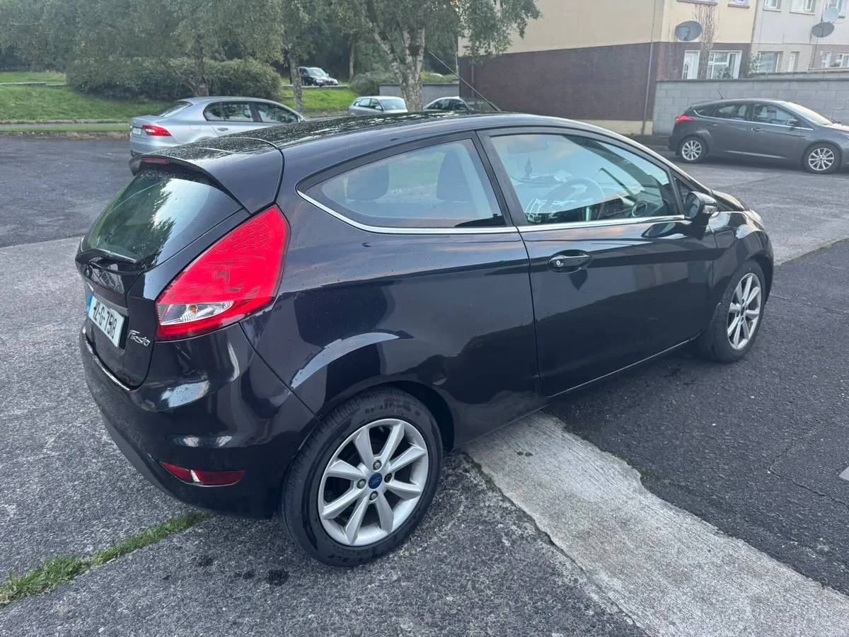Ford Fiesta - Image 4