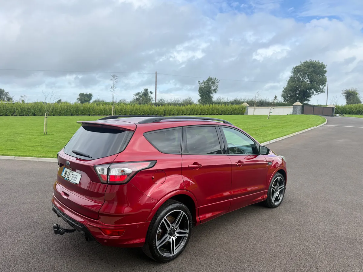 191 Ford Kuga ST Line - Image 4