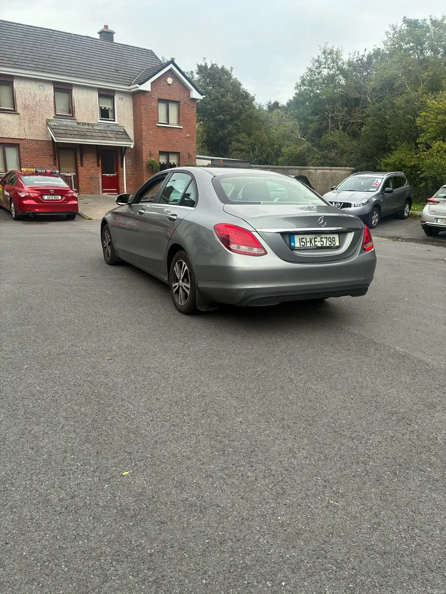 Mercedes benz 2015 c class c220 - Image 3