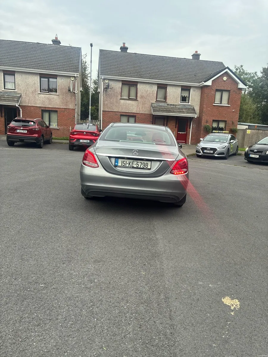 Mercedes benz 2015 c class c220 - Image 5