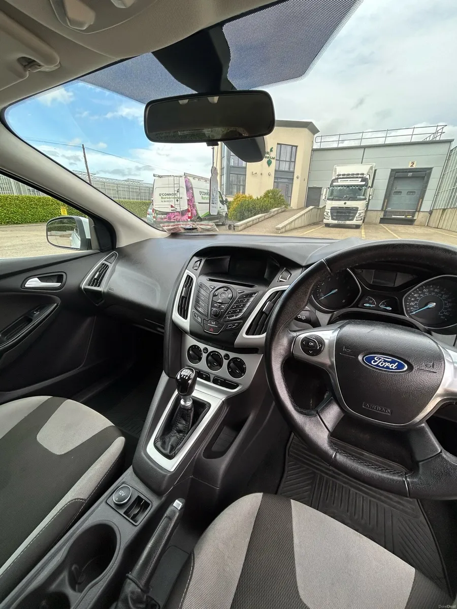 2012 Ford Focus Hatchback - Image 6