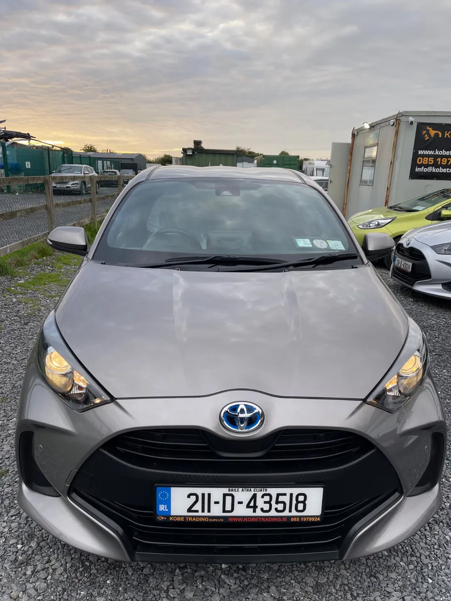 Toyota Yaris 2021 Automatic Hybrid 1.5 Petrol - Image 4