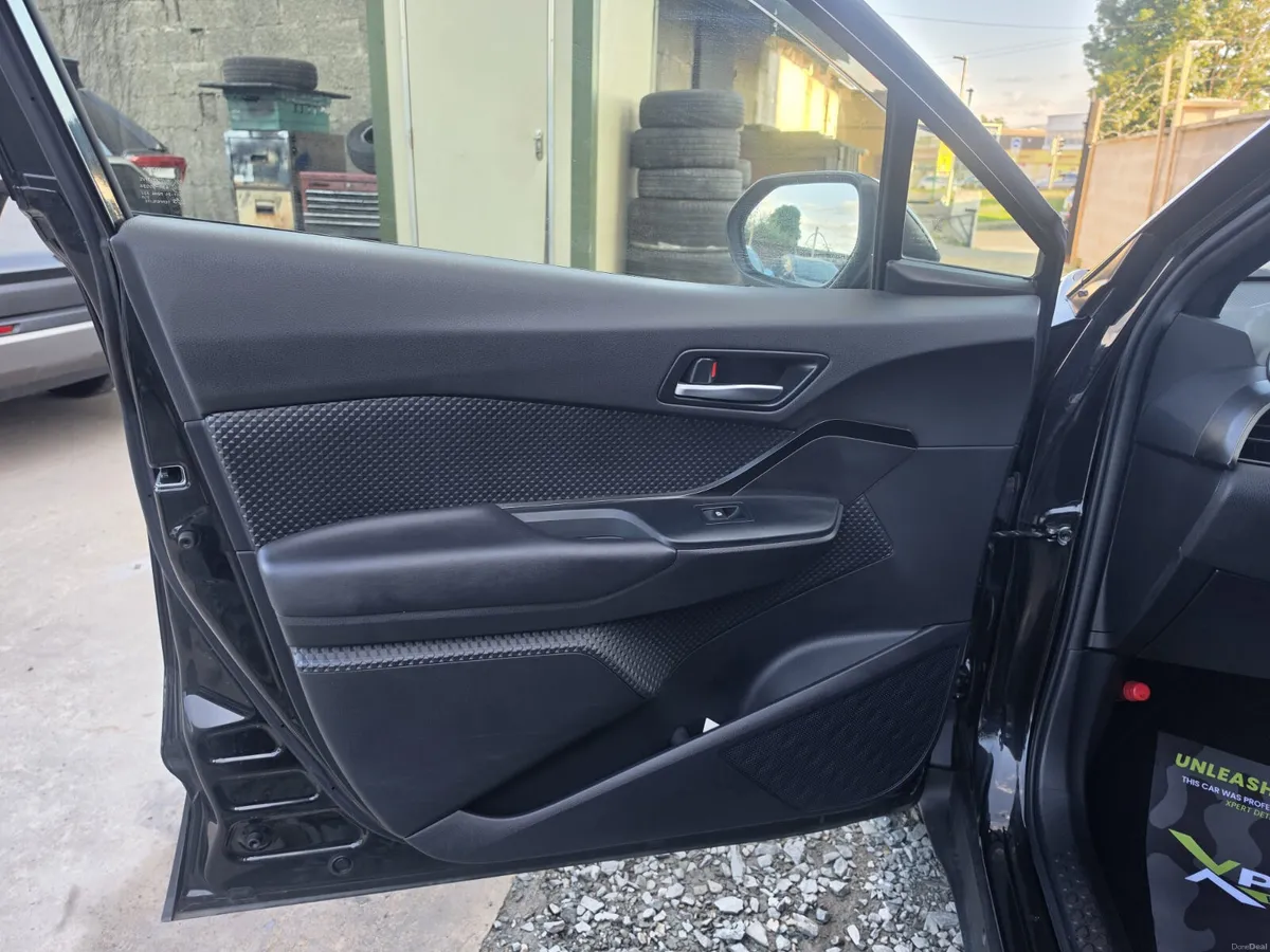 Toyota C-HR  ZYX10. 2018 “ low mileage.” - Image 5