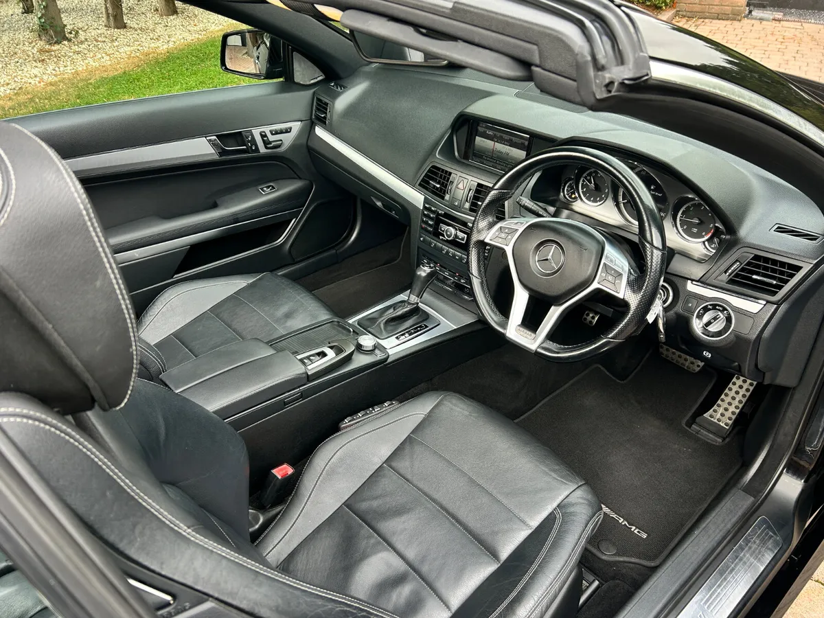 13 Mercedes-Benz E250 CDI Sport Cabriolet €9400 - Image 6