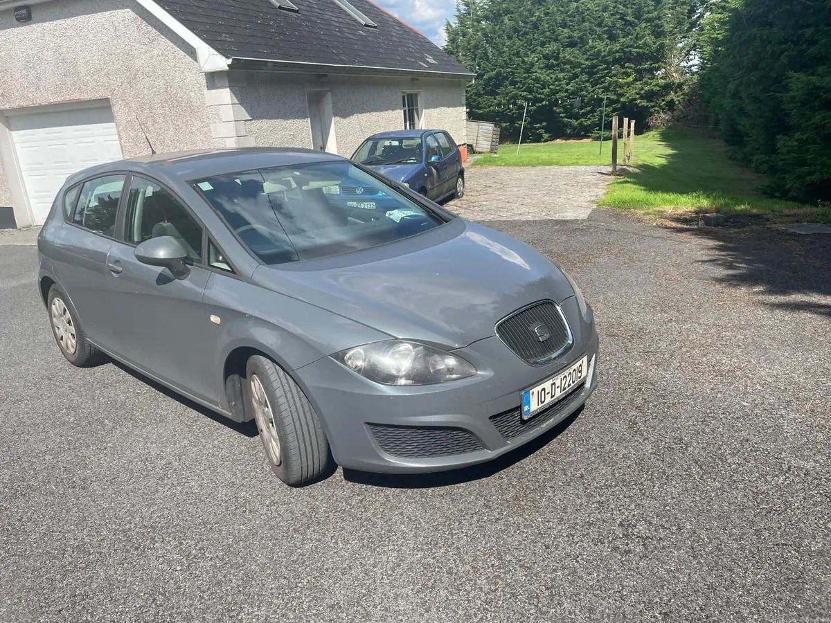 SEAT Leon 2010 - Image 1