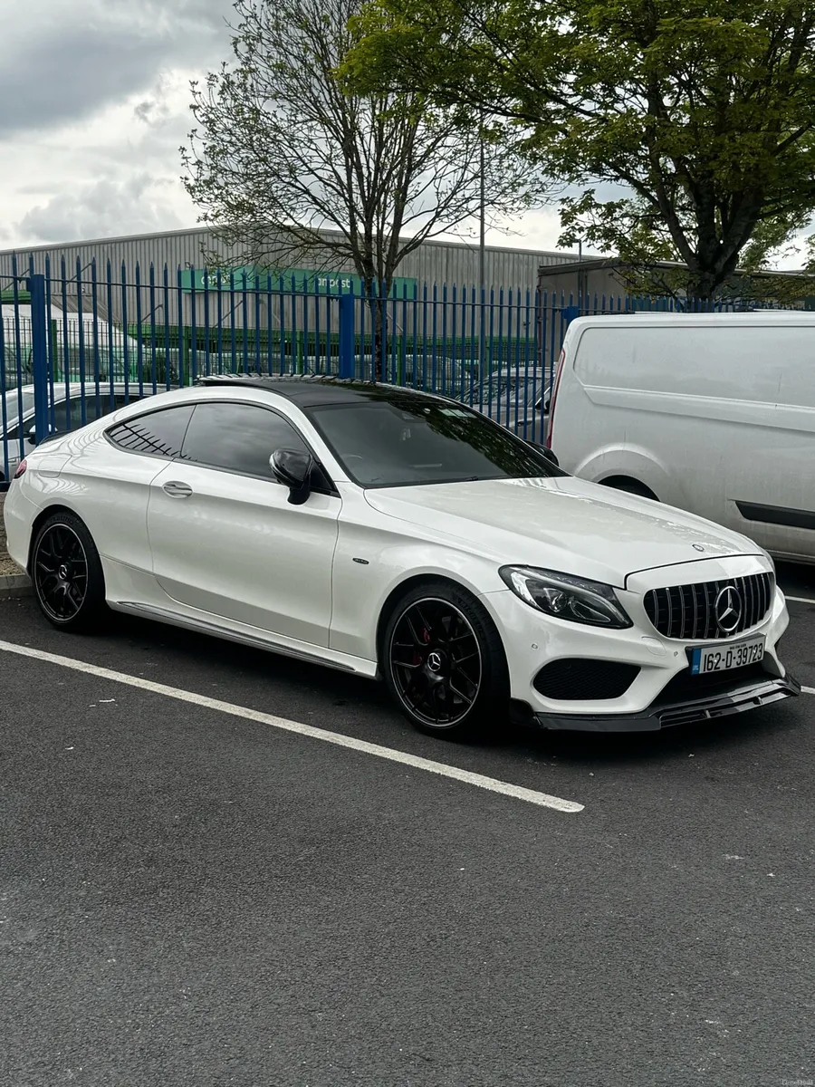 2016 Mercedes-AMG C43 - Image 6