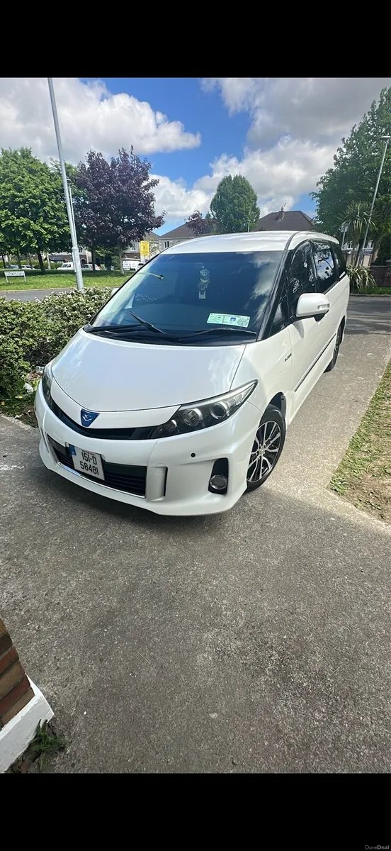 Toyota Estima - Image 3