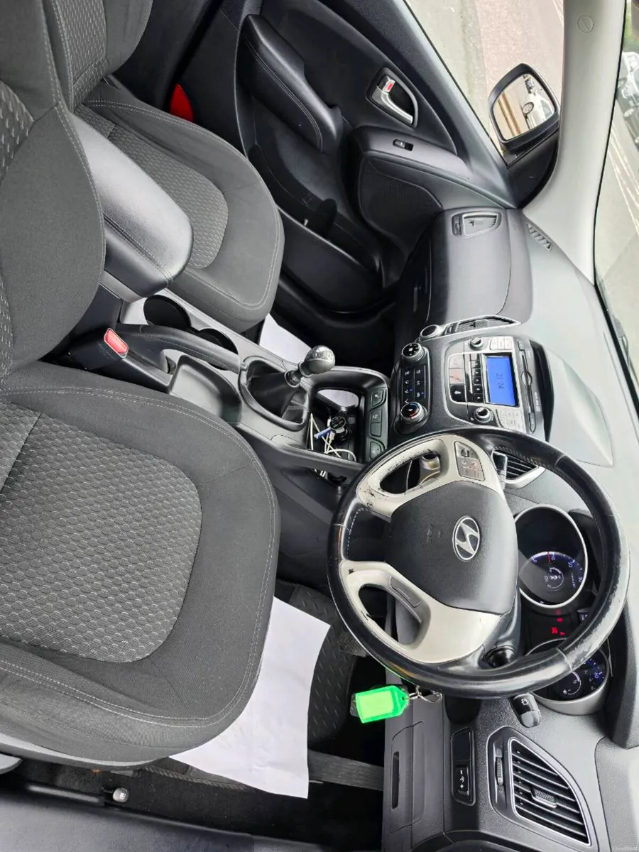 Hyundai ix 35 - Image 4
