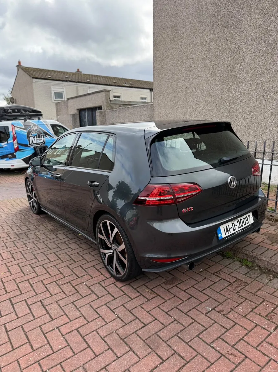 Volkswagen Golf  gti performance pack 2014 - Image 4