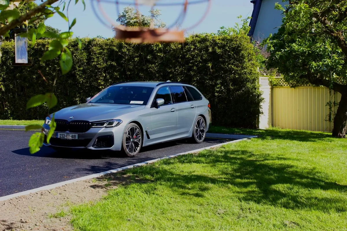 BMW 5-Series 2023 - Image 5