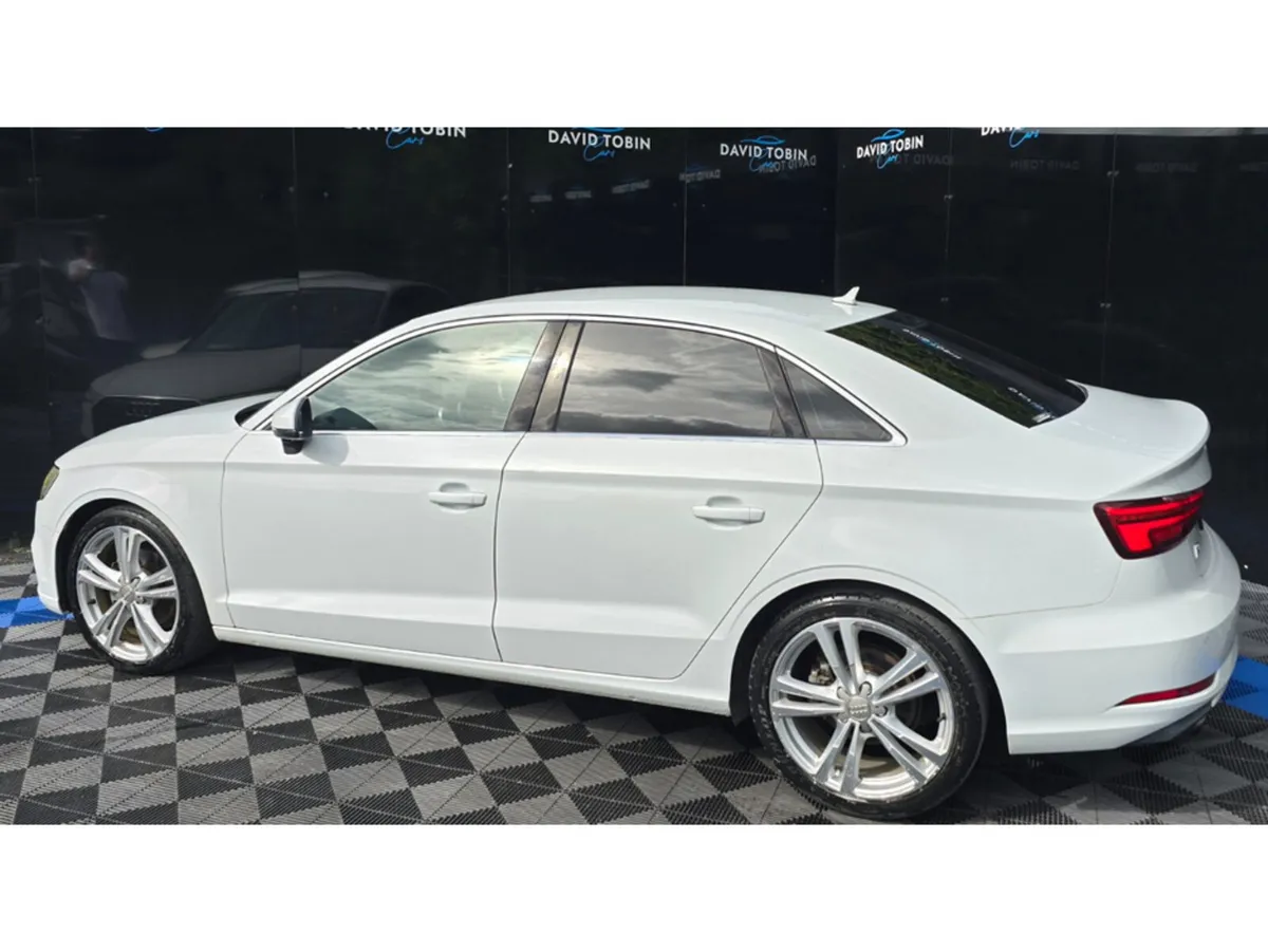 Audi A3 SPORT 1.4 TFSI AUTO - Image 4