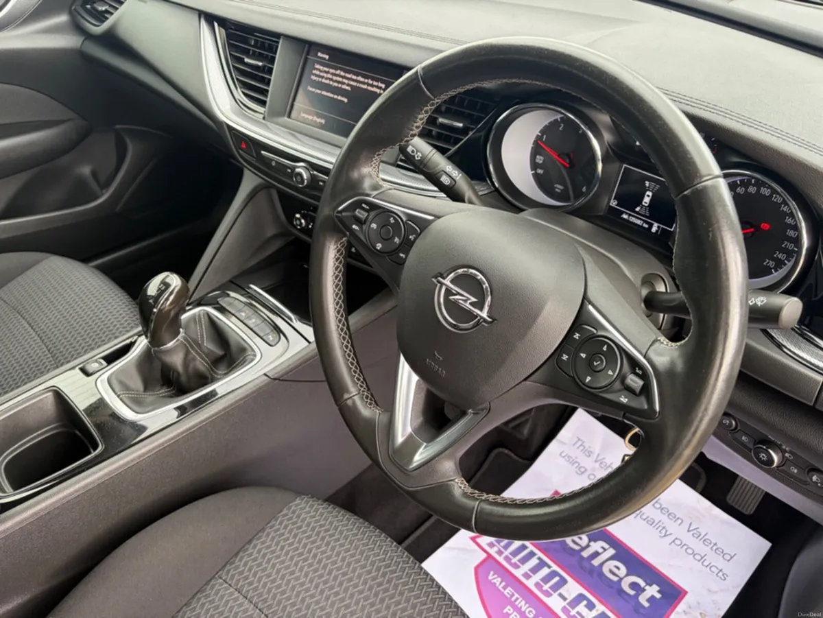 Opel Insignia GRAND SPORT MY21 SC 1 1.5 122PS - Image 6