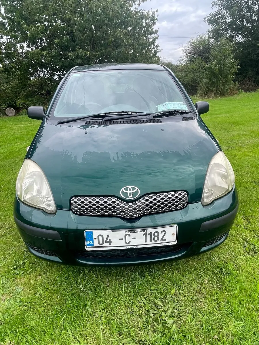 Toyota Yaris 2004 - Image 6