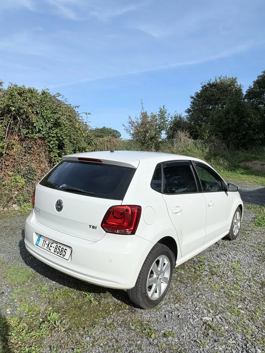 Volkswagen Polo 2011 Automatic [Mint condition] - Image 4