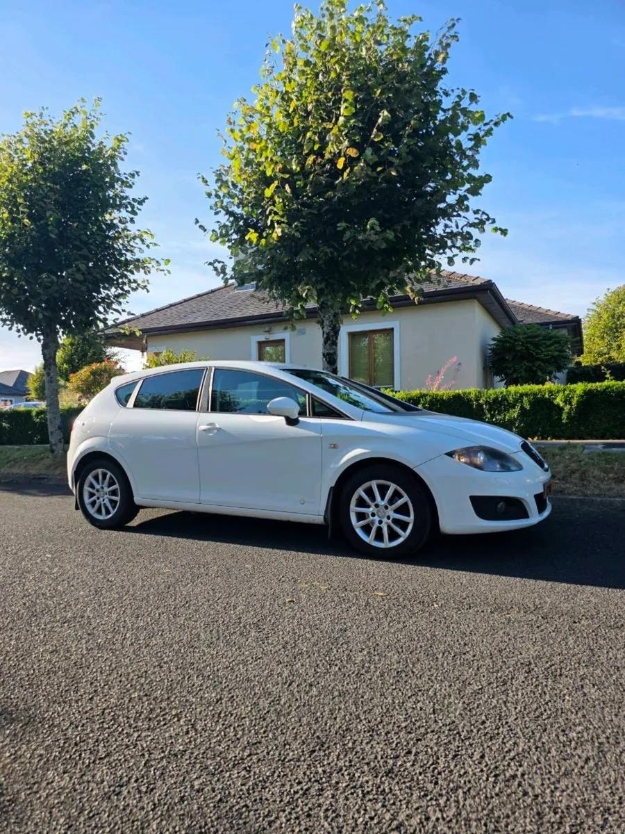 Seat Leon - Image 2