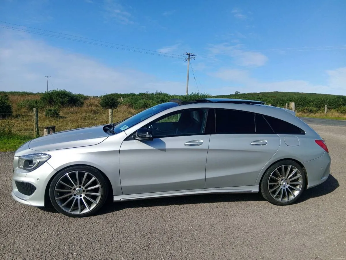 Mercedes CLA220 AMG Shooting brake. - Image 2