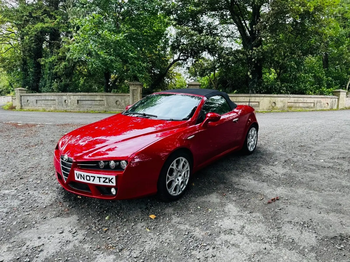 Alfa Romeo Spider AS NEW PERFECT 40K MILES - Image 3