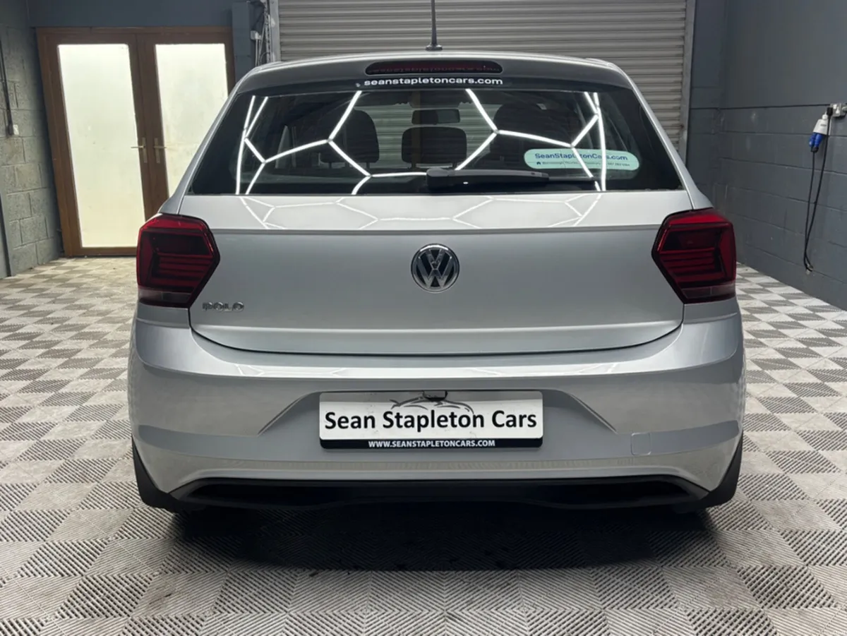 Volkswagen Polo TRENDLINE 1.6 TDI MANUAL 5SPEED 80 - Image 6