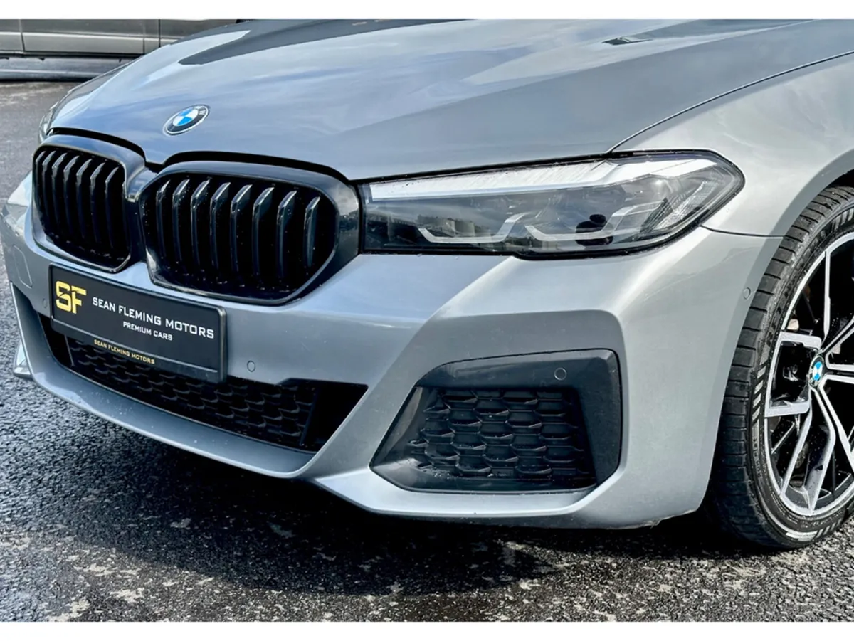 BMW 5-Series XDRIVE M SPORT G30 4DR A - Image 5