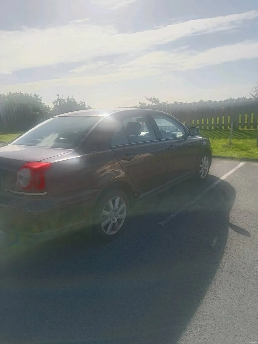 07 Toyota Avensis - Image 1