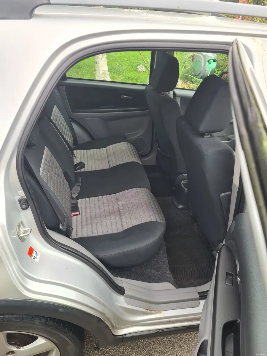 Suzuki SX4 2009 automatic - Image 3