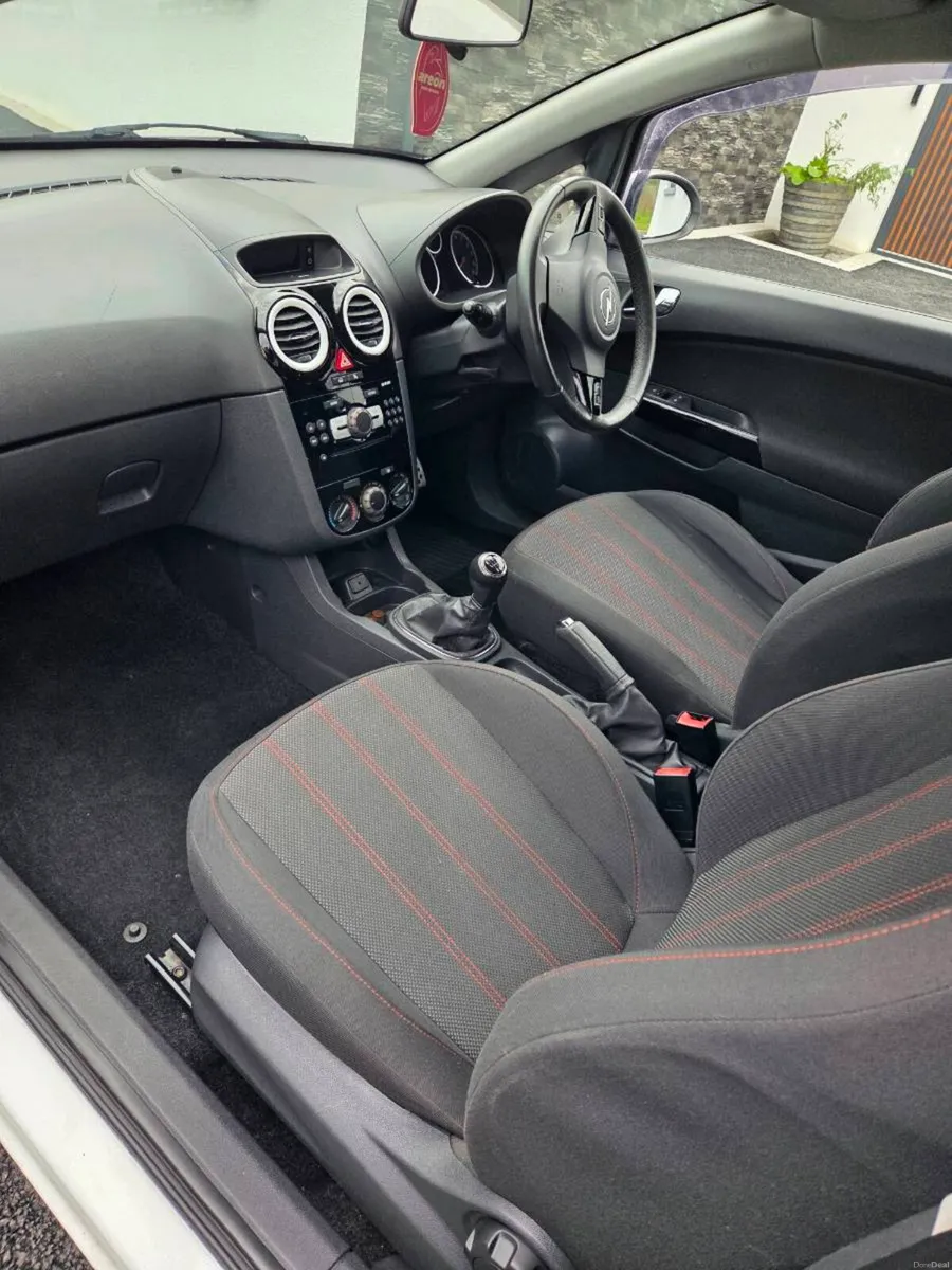 Opal Corsa - Image 6