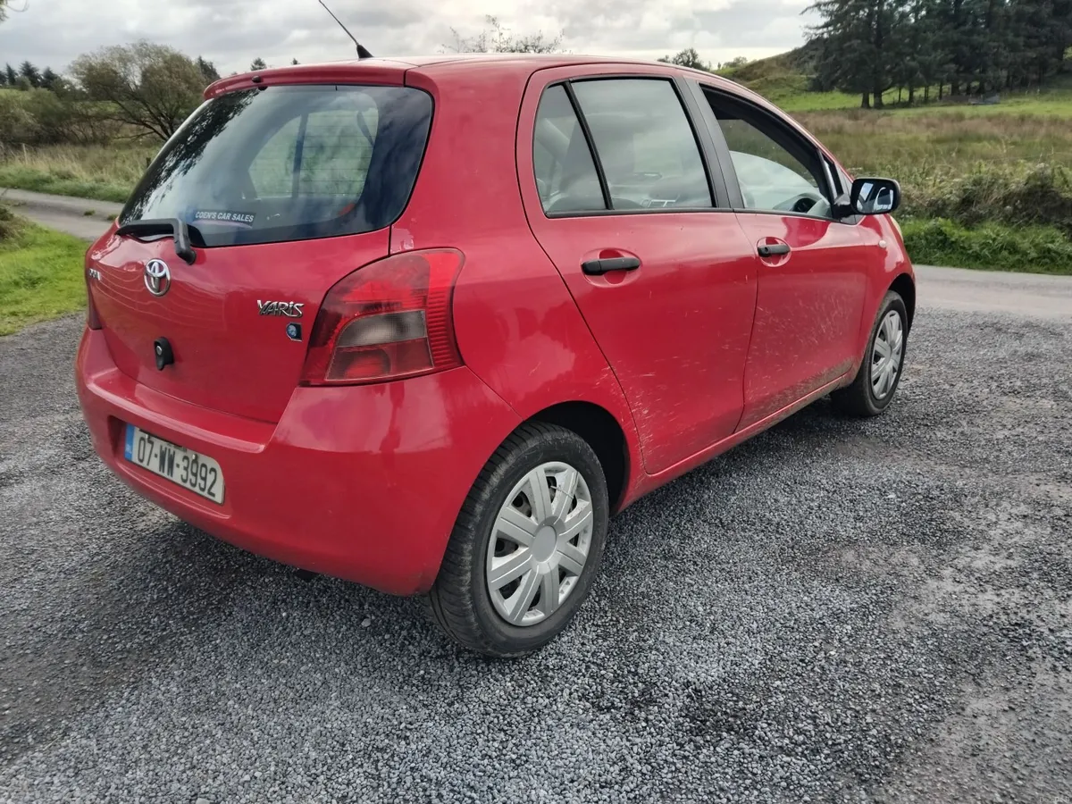 Toyota yaris 1.0 petrol - Image 4