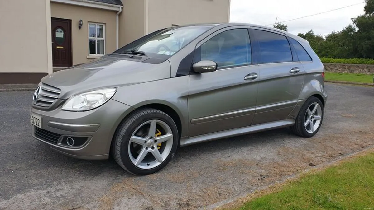 Mercedes B Class B150 NCT & Tax - Image 2