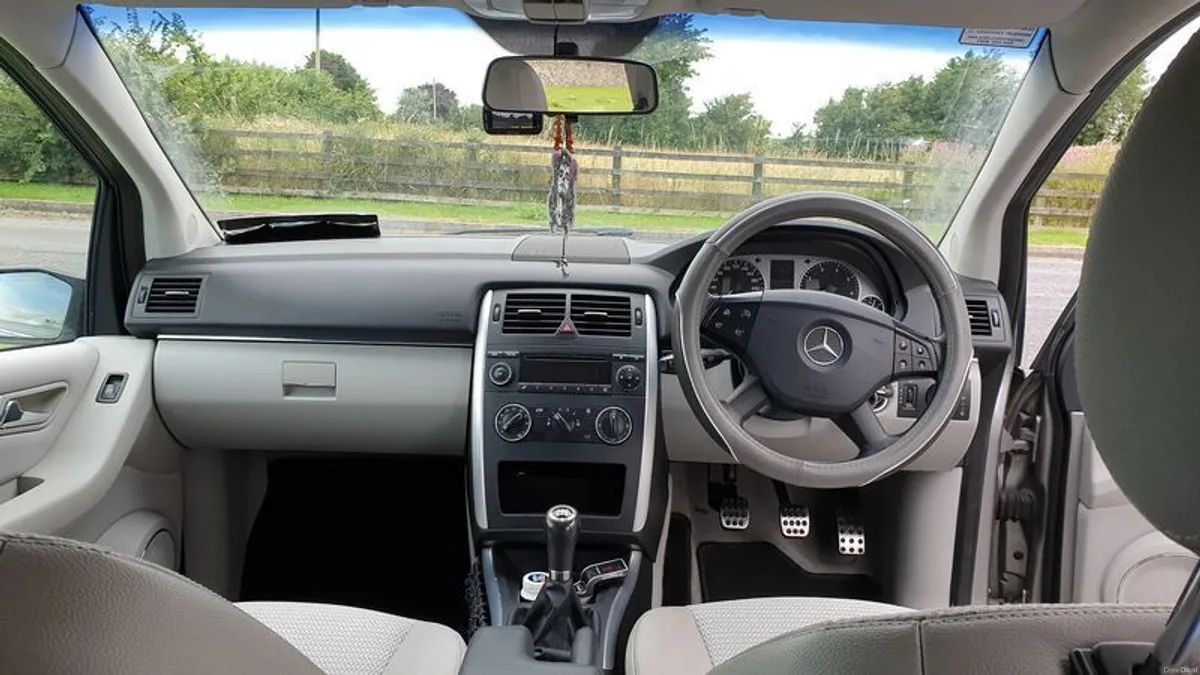 Mercedes B Class B150 NCT & Tax - Image 4