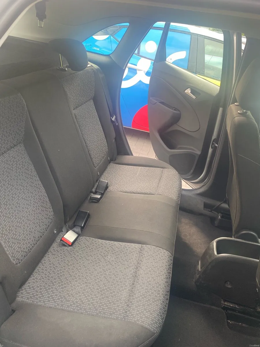 Vauxhall Crossland X - Image 6