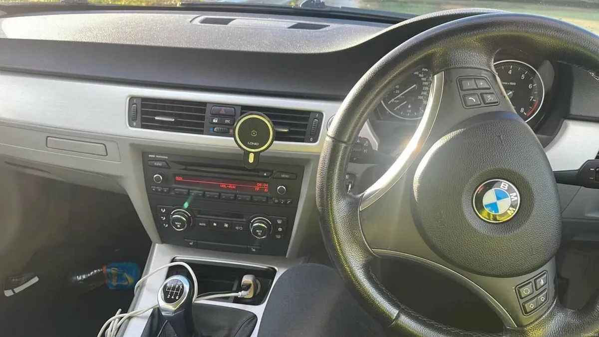 BMW E92 325i 2007 - Image 4