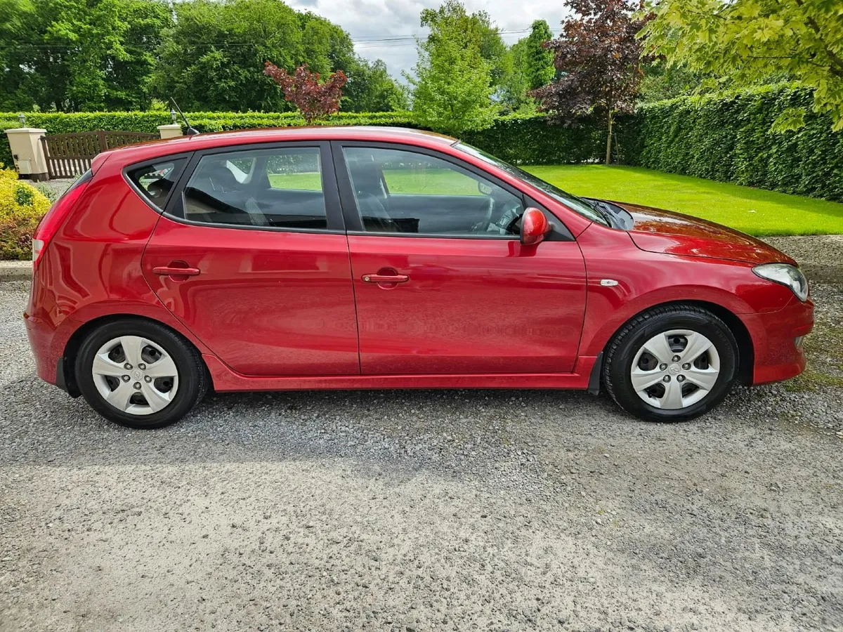Hyundai i30 2011 - Image 6