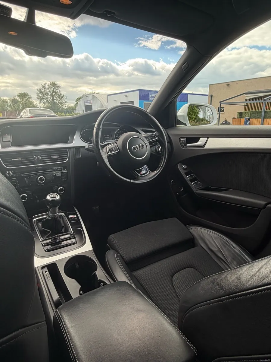 2015 Audi A4 S-Line Ultra - Image 6